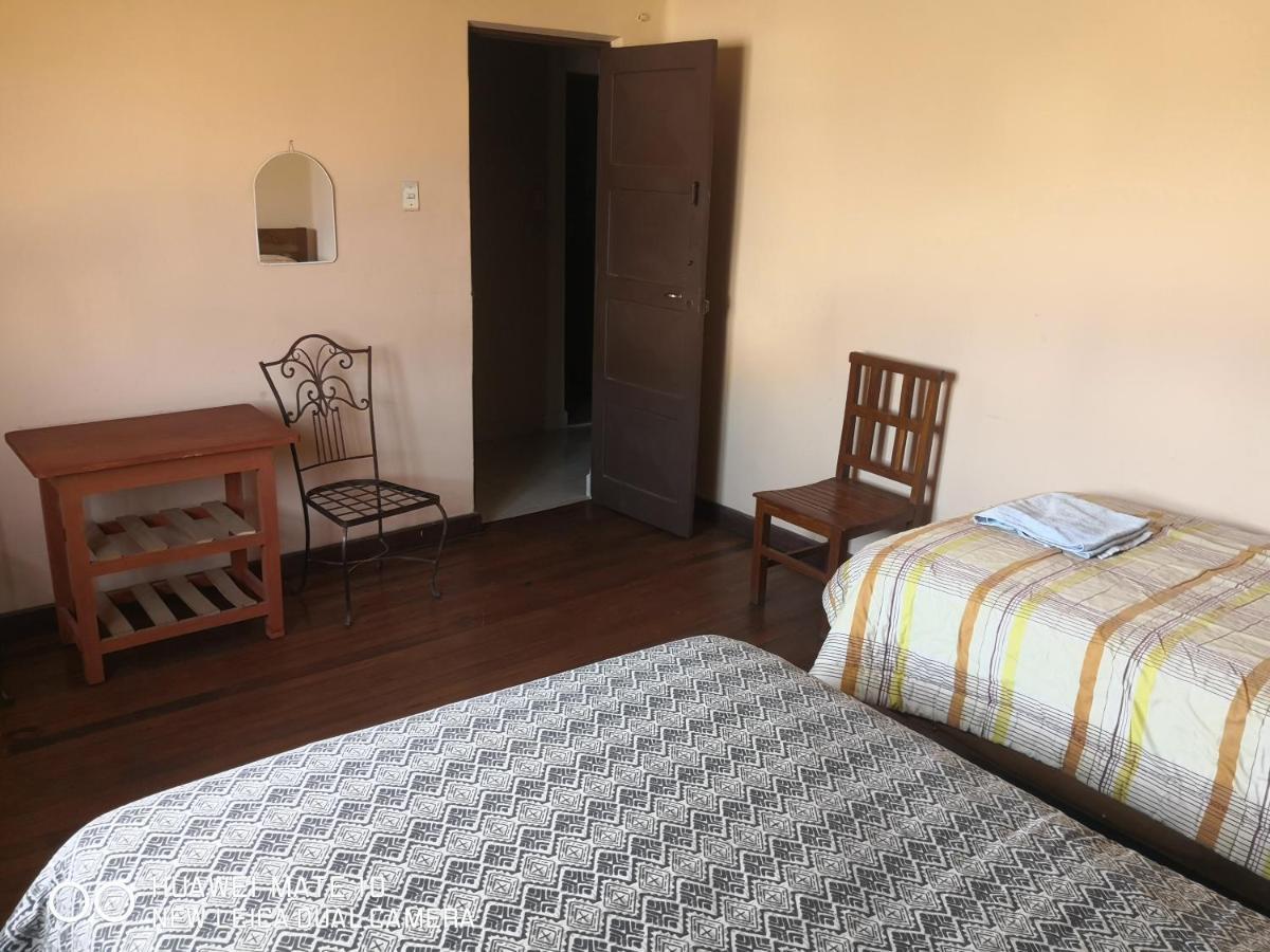 Casa Discreta Cochabamba Hotel Esterno foto