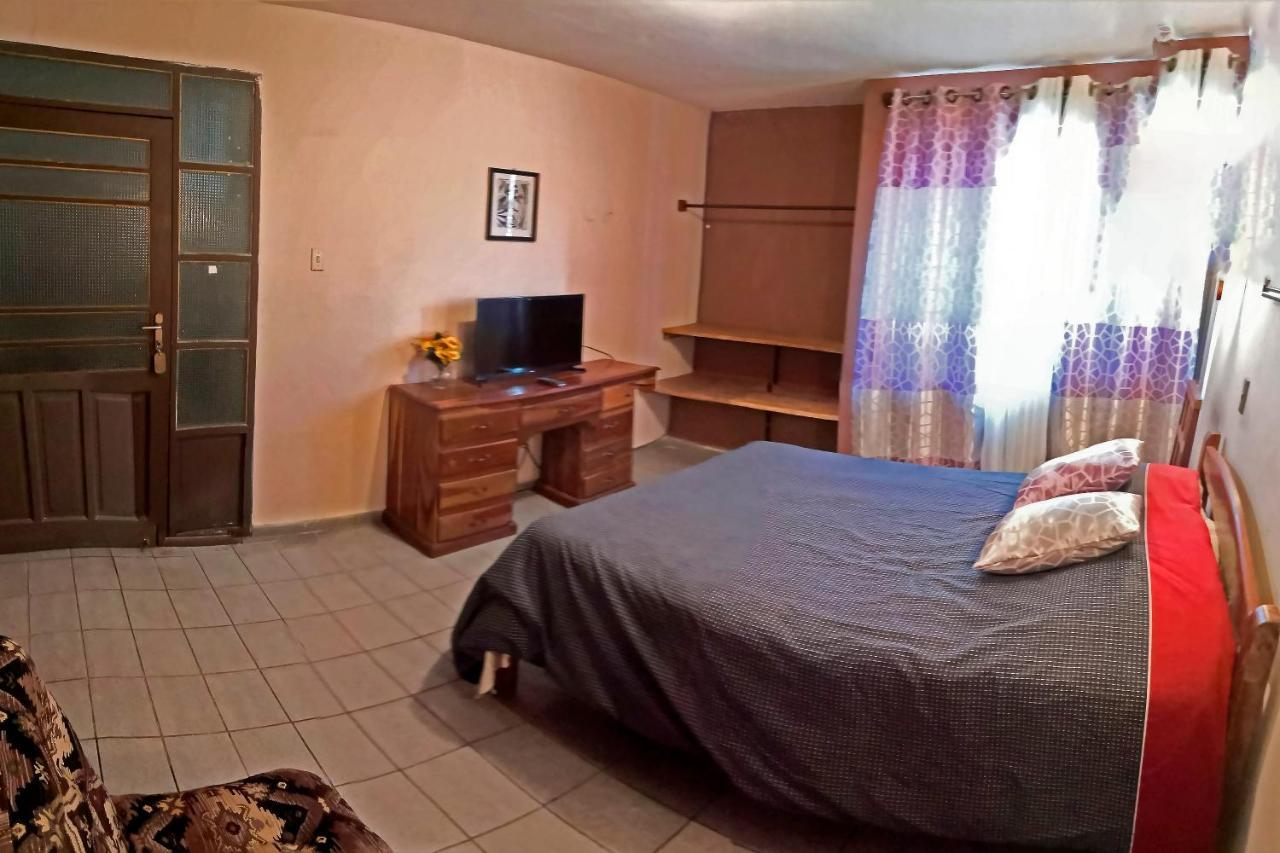 Casa Discreta Cochabamba Hotel Esterno foto
